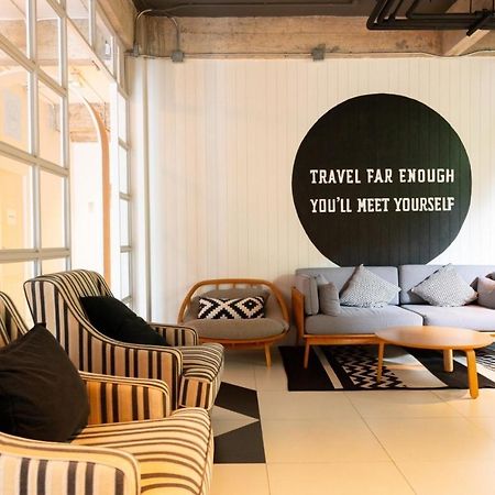 Bedspread Hostel (Adults Only) Bangkok Ngoại thất bức ảnh