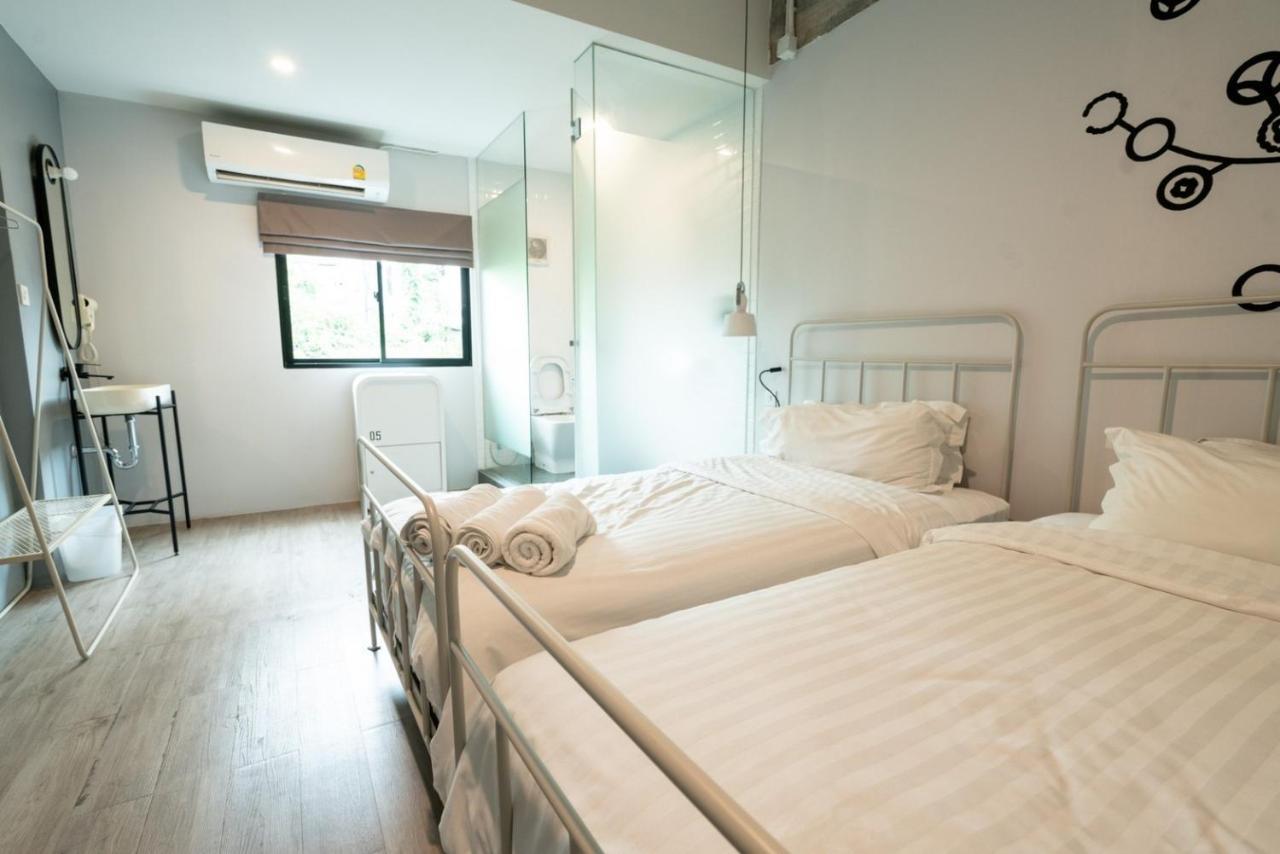 Bedspread Hostel (Adults Only) Bangkok Ngoại thất bức ảnh